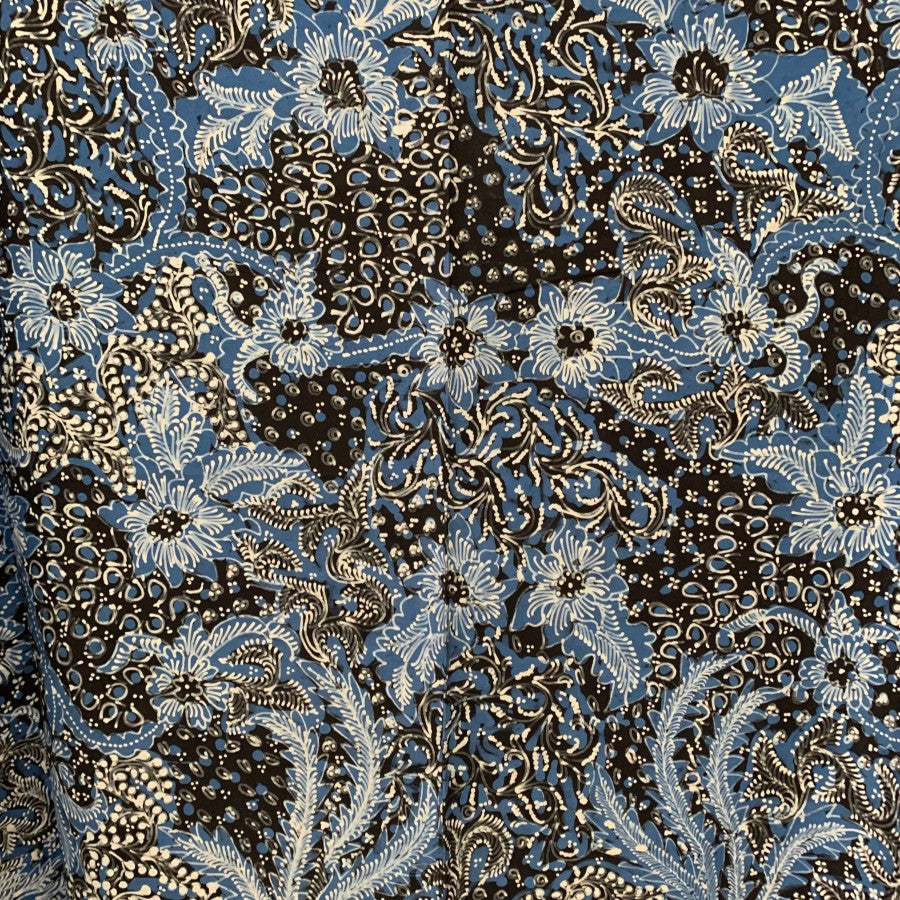 Batik manuscrit authentique Lasem - Détails fins spéciaux avec un beau petit motif